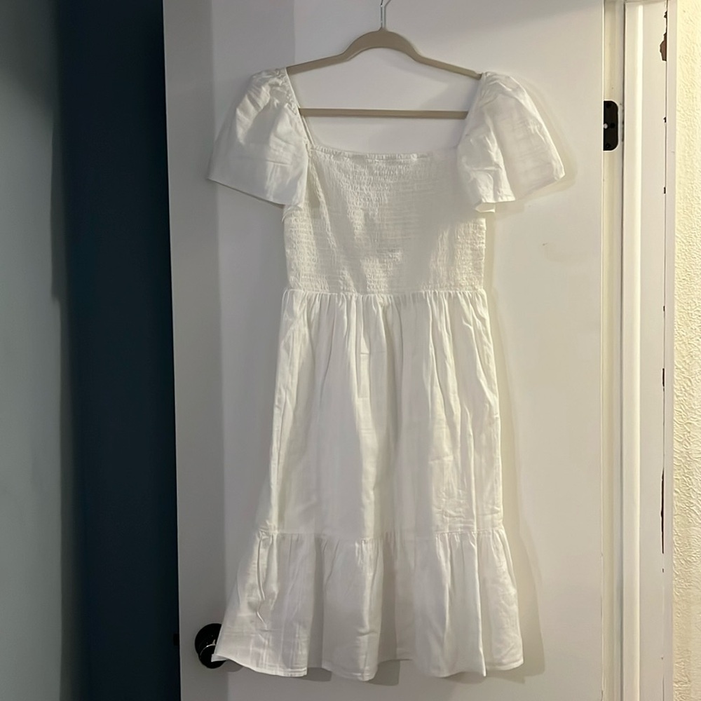 Gap White Off the Shoulder Sun Dress. Never worn.